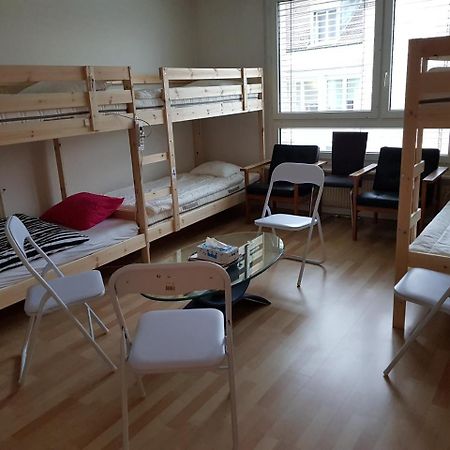 Budget Youth Hostel Oberengstringen Esterno foto