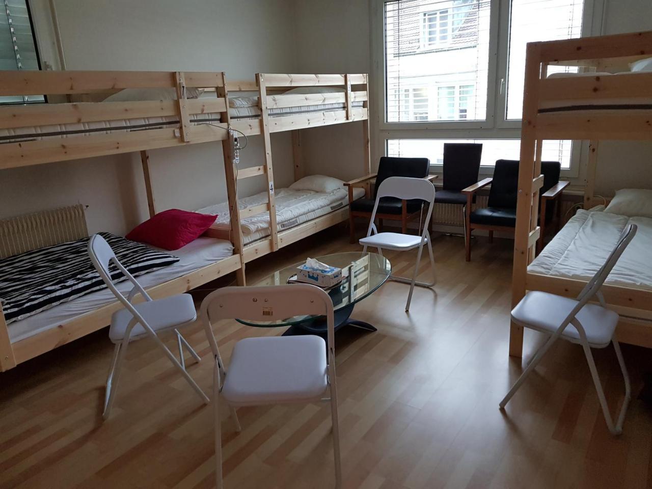 Budget Youth Hostel Oberengstringen Esterno foto